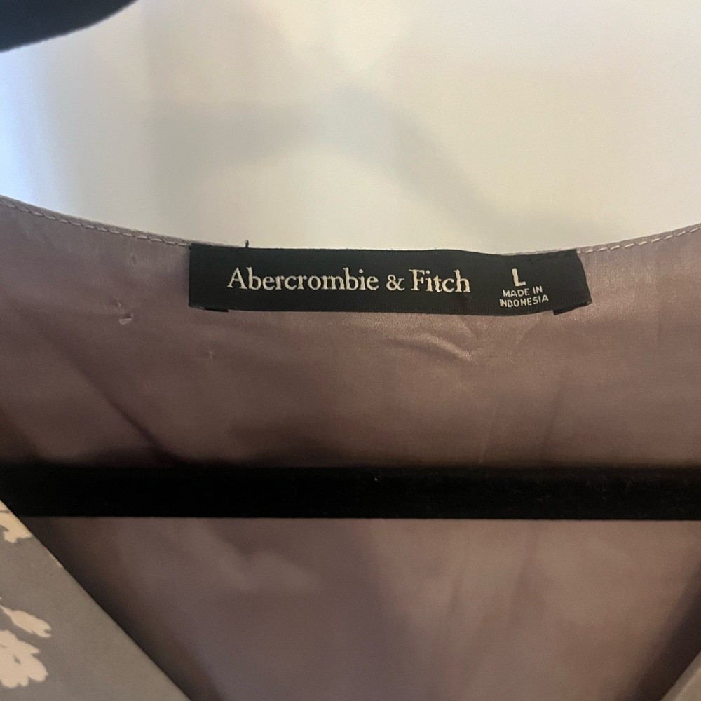 Abercrombie & Fitch Olive Green Floral Maxi Dress - Picture 4 of 10